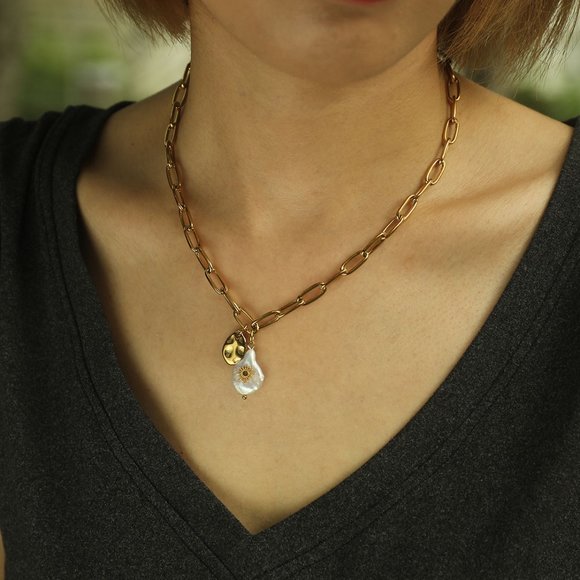 RYANN Necklace - Picture 7 of 7